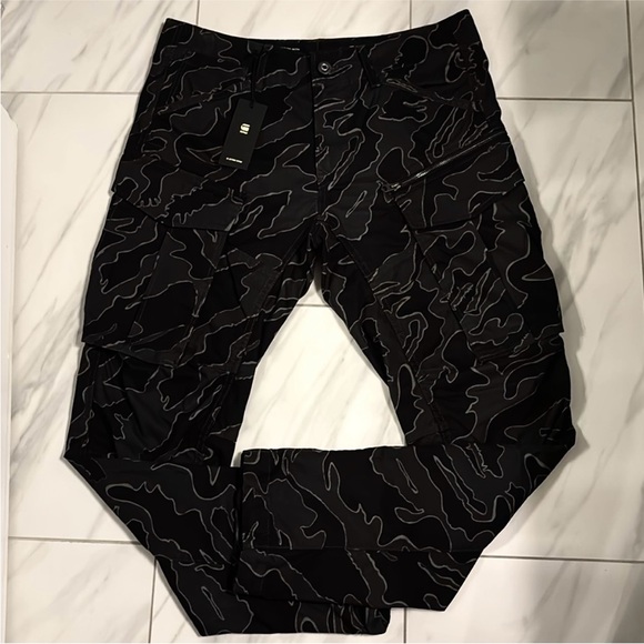 Men’s G-Star Raw Camouflage Rovic Zip Regular Tapered Cargo Pants